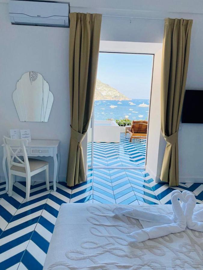 פוזיטנו Villa Diamond Luxury Suite מראה חיצוני תמונה