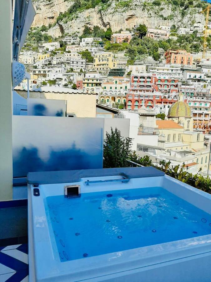 פוזיטנו Villa Diamond Luxury Suite מראה חיצוני תמונה